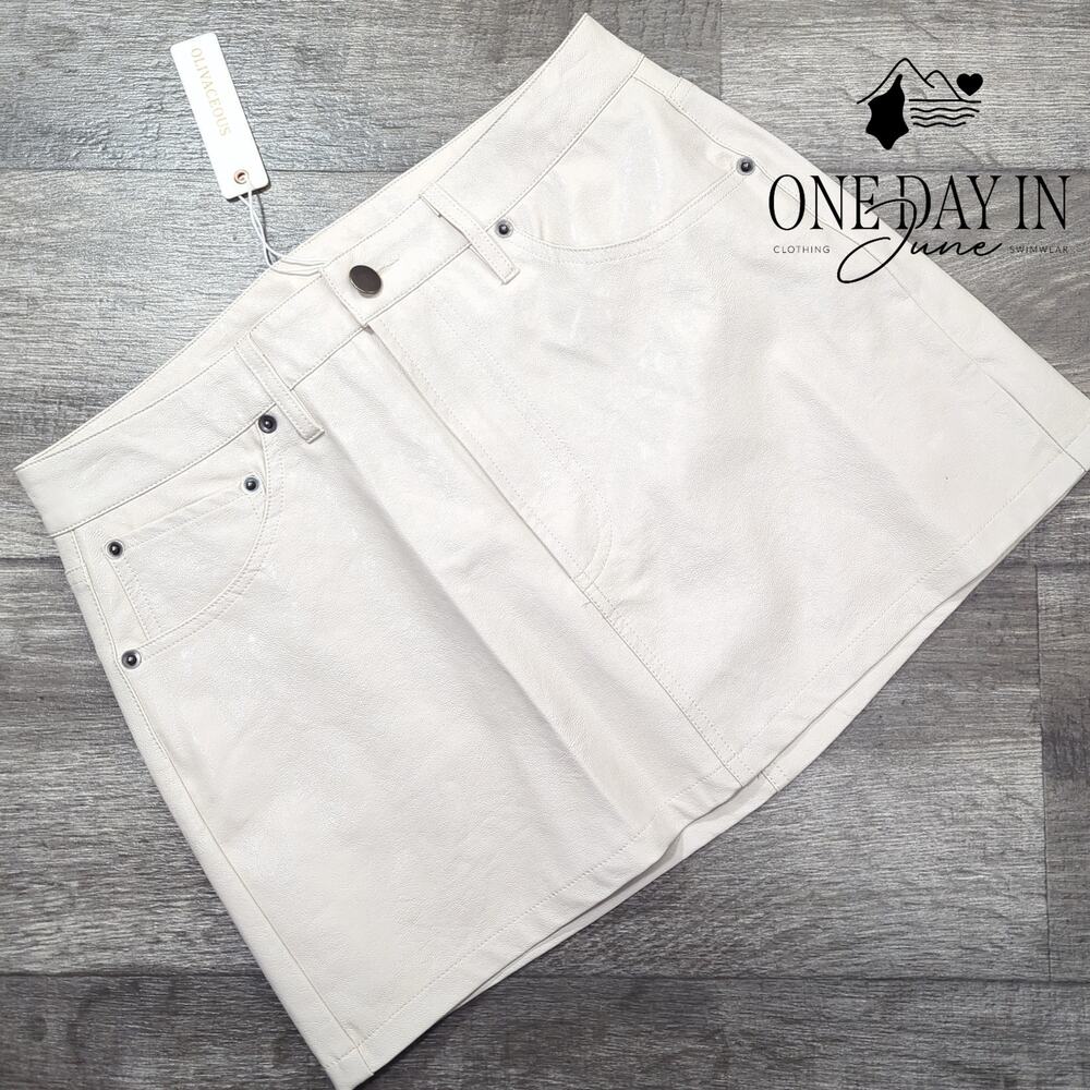 Olivabeous Faux Leather Lined Skirt Size S